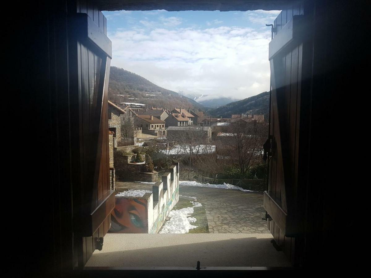 Apartamentos Casa Alcaire Gavín Esterno foto