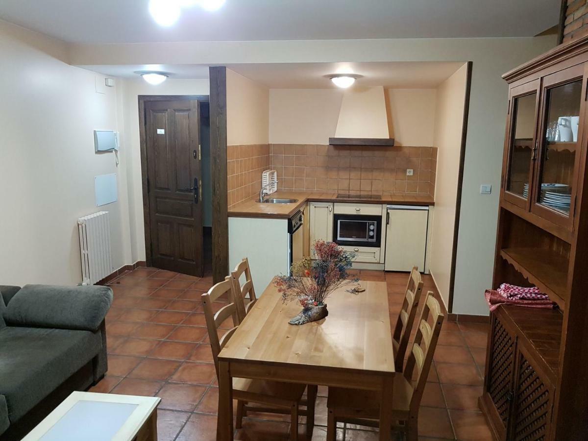 Apartamentos Casa Alcaire Gavín Esterno foto