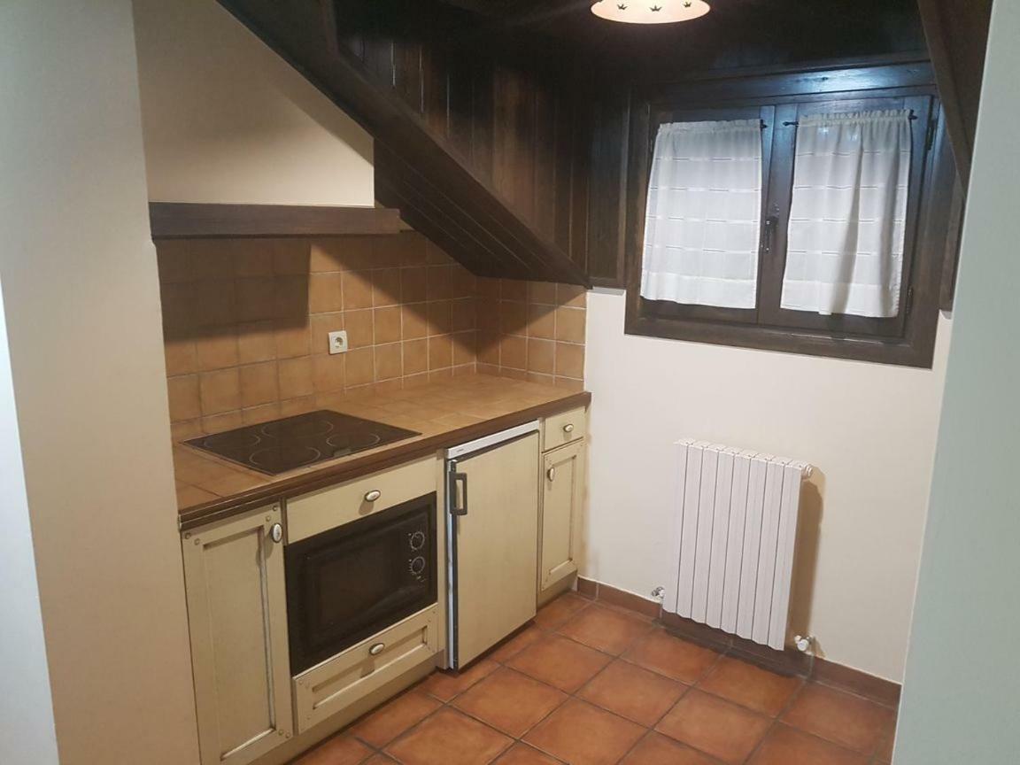 Apartamentos Casa Alcaire Gavín Esterno foto