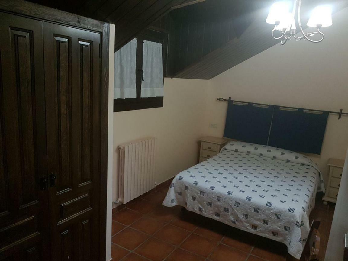 Apartamentos Casa Alcaire Gavín Esterno foto